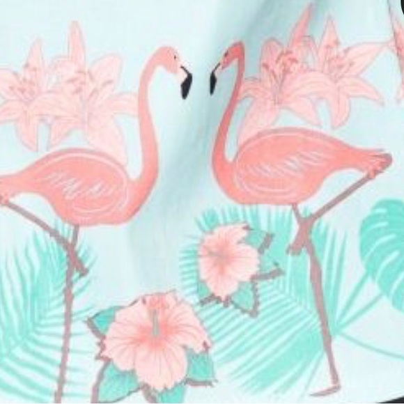 Going My Way Flamingo Blouse medium - Picture 6 of 6